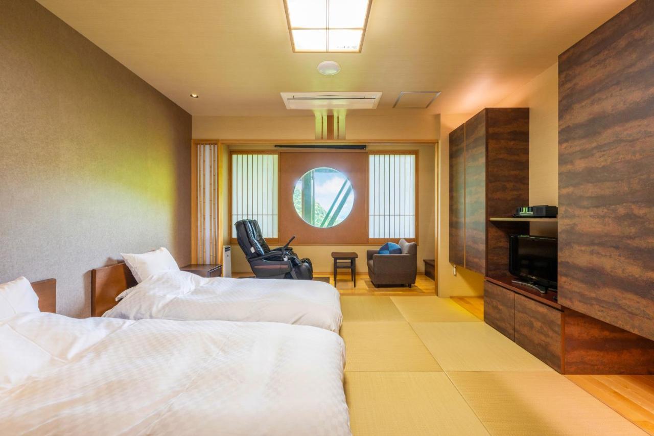 Iya Onsen Hotel Miyoshi  Exterior photo